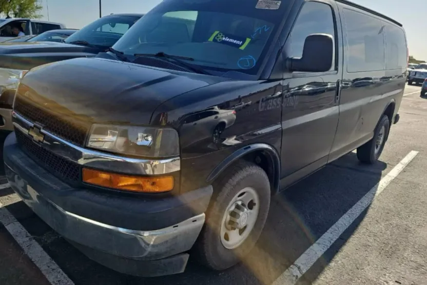 2018 Chevrolet Express Cargo Van photo 1