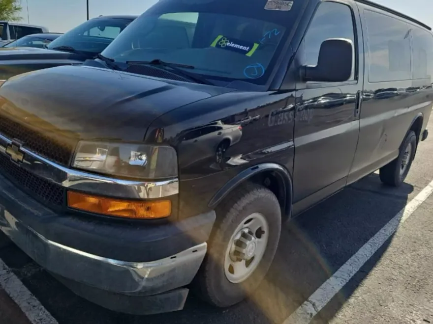 2018 Chevrolet Express Cargo Van photo 1