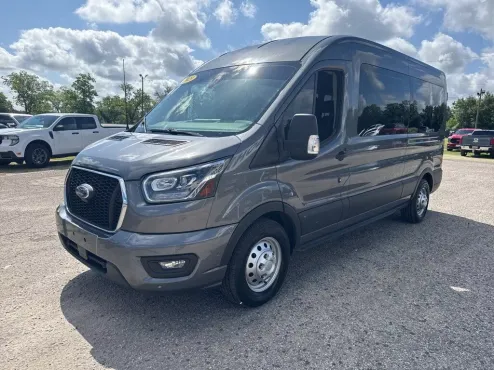 2023 Ford Transit photo 4
