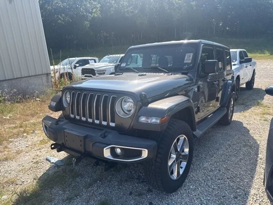 2020 Jeep Wrangler Unlimited Sahara photo 1