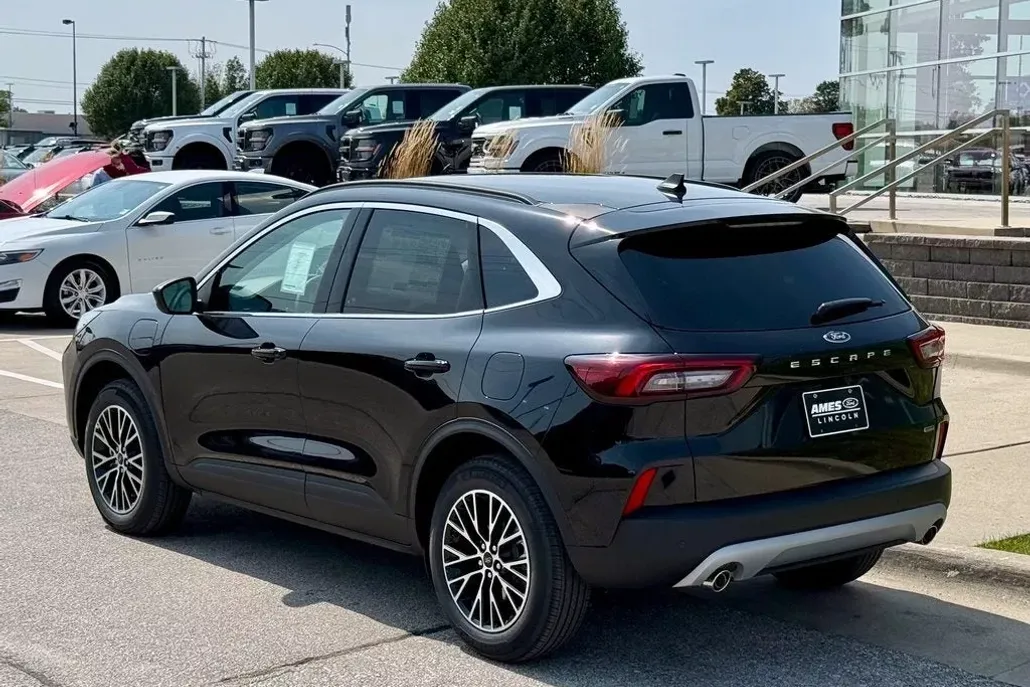 2025 Ford Escape Plug-In Hybrid Base photo 1