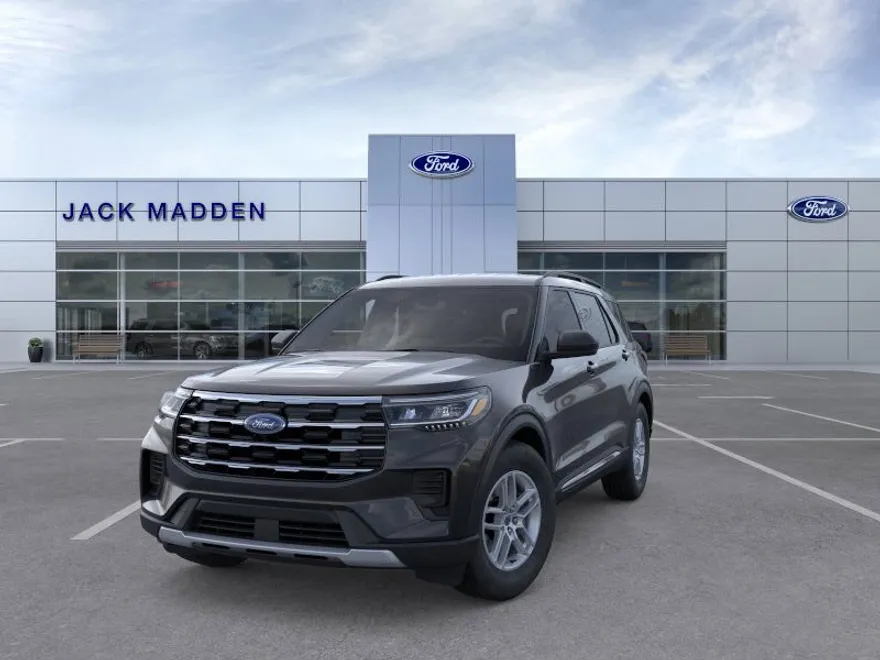 2025 Ford Explorer photo 1