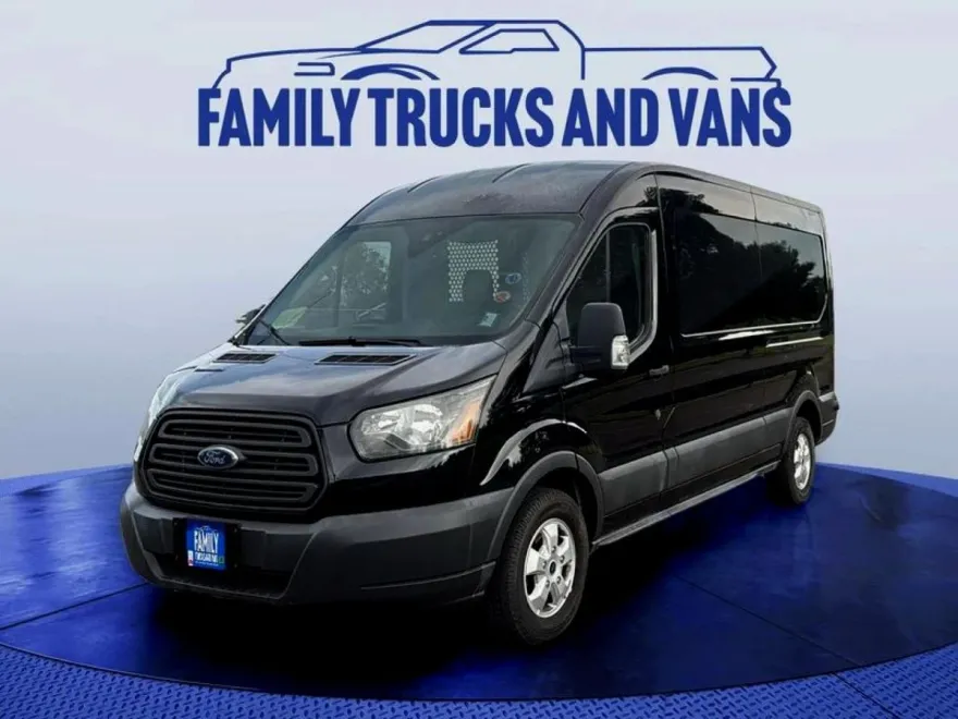 2017 Ford Transit Cargo photo 1