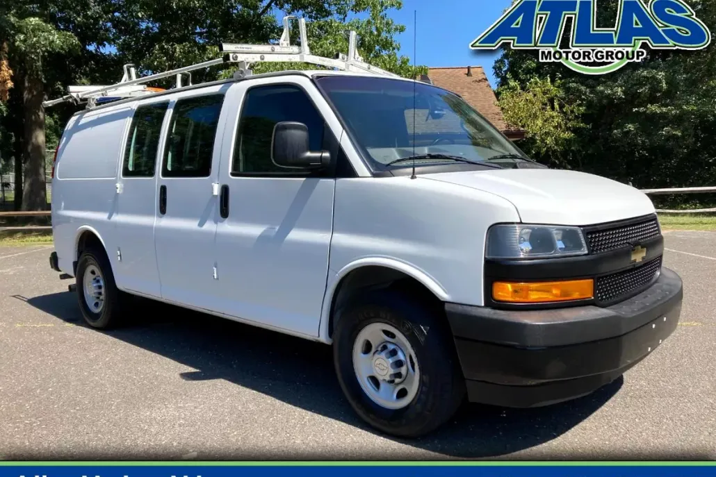 2019 Chevrolet Express 2500 Cargo photo 1