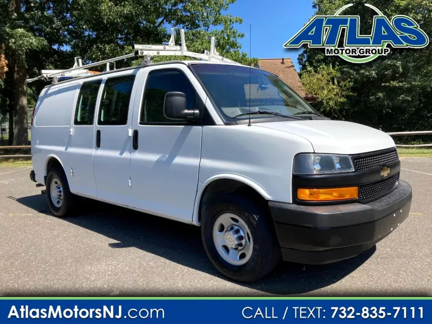 2019 Chevrolet Express 2500 Cargo photo 1