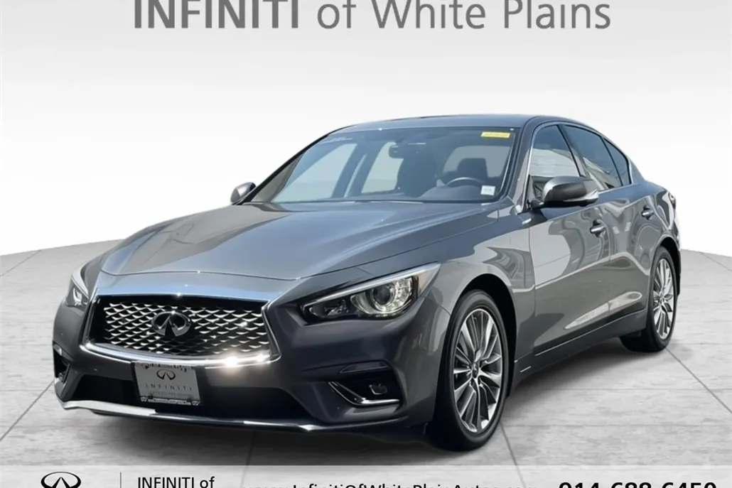 2024 Infiniti Q50 LUXE photo 1