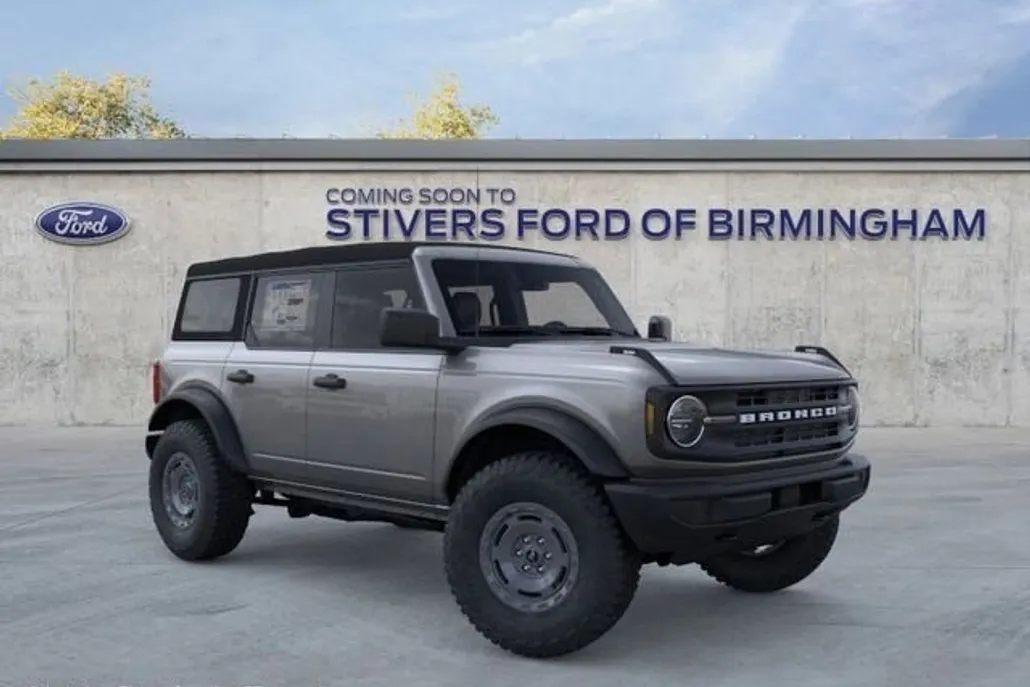 2025 Ford Bronco Base photo 1