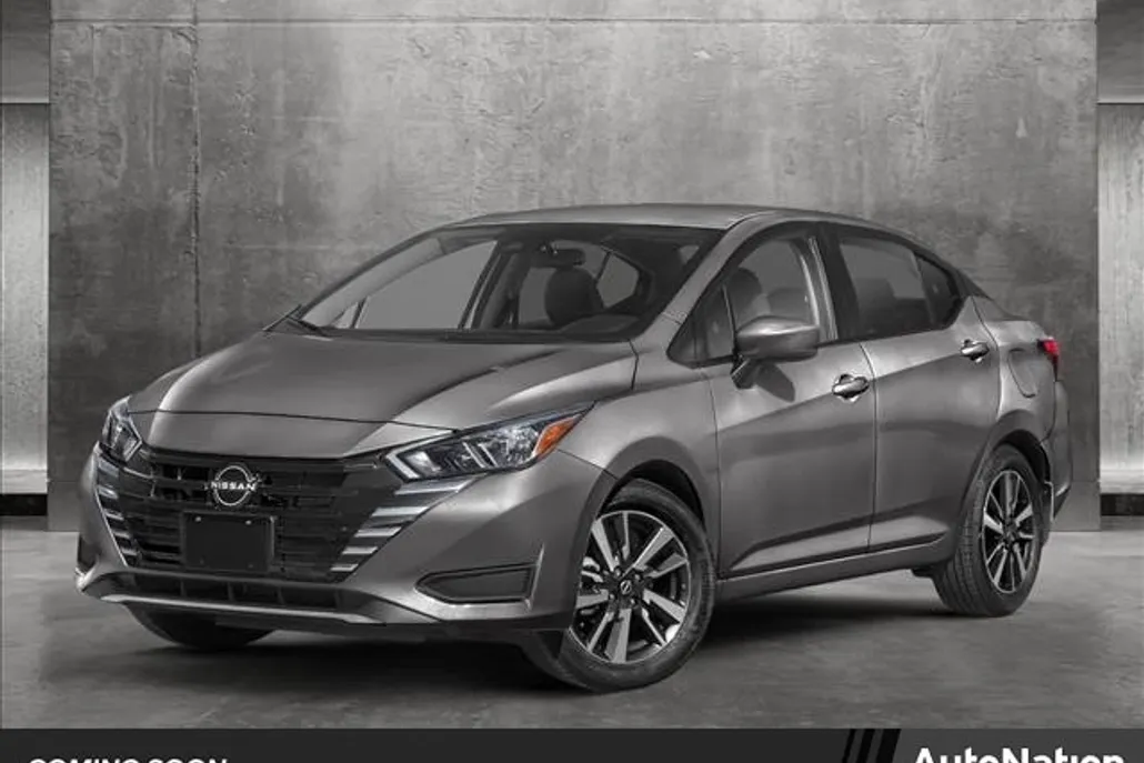 2025 Nissan Versa SV photo 1