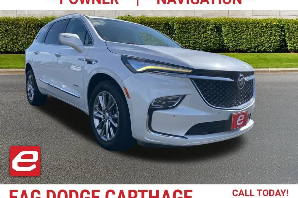 2022 Buick Enclave Avenir photo 1