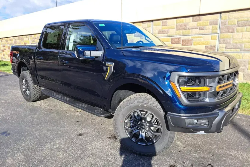 2025 Ford F-150 Tremor photo 1