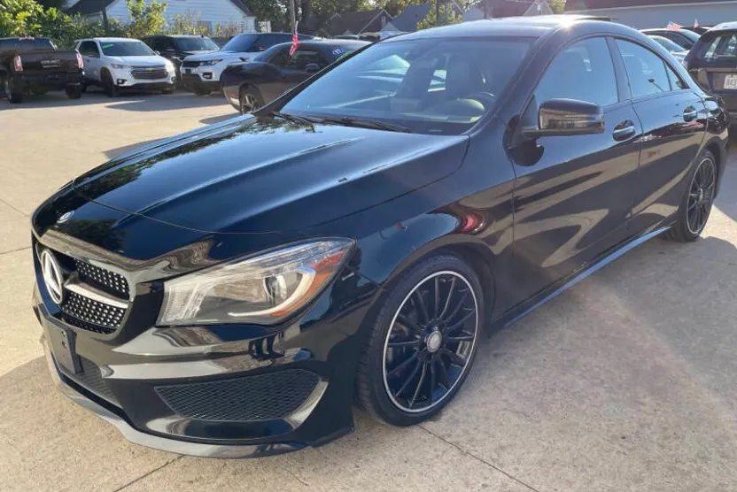 2016 Mercedes Benz CLA 250 4MATIC photo 1