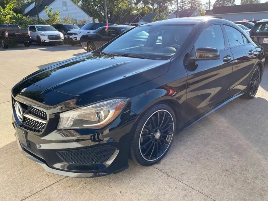 2016 Mercedes Benz CLA 250 4MATIC photo 1