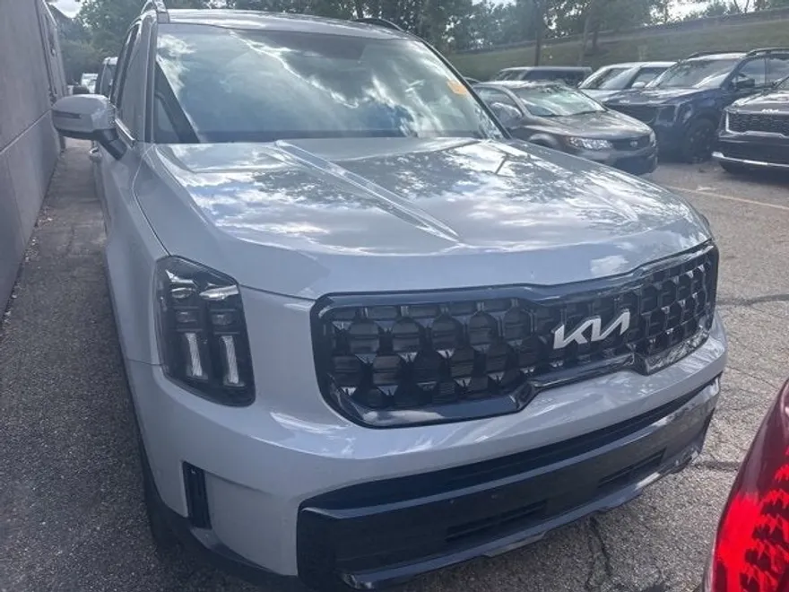 2024 Kia Telluride EX X-Line photo 1