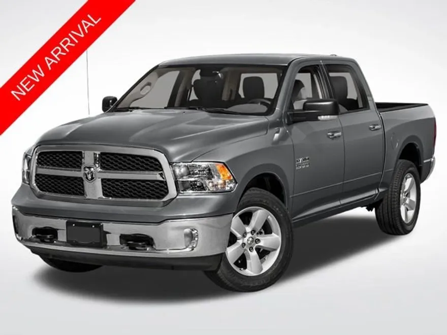 2022 Ram 1500 Classic SLT photo 1