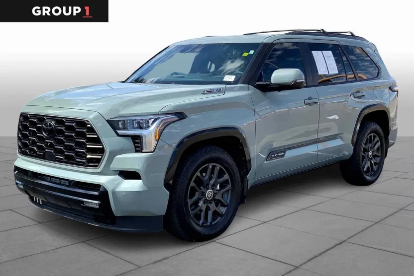 2024 Toyota Sequoia Platinum photo 1