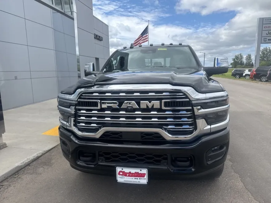 2026 Ram 2500 Limited photo 1
