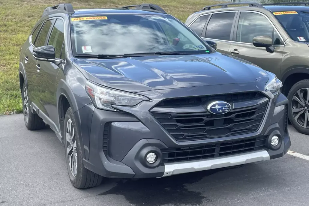 2024 Subaru Outback Limited XT photo 1