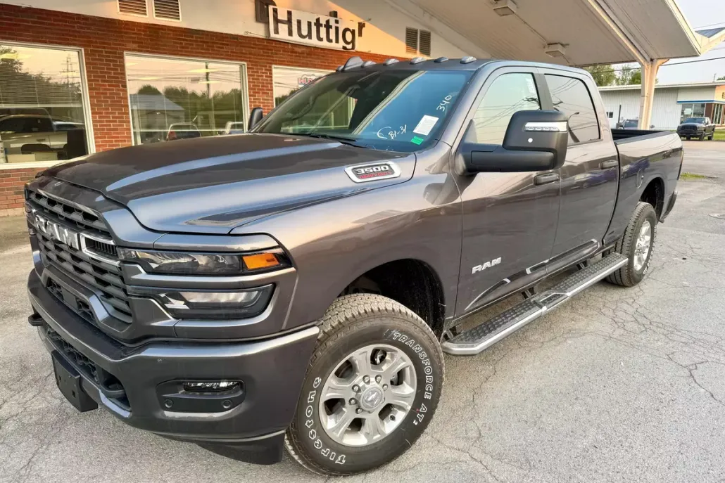 2025 Ram 3500 Big Horn photo 1