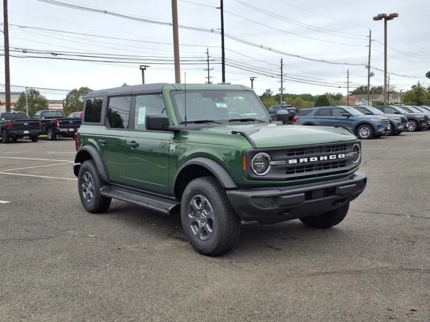2025 Ford Bronco Big Bend photo 1