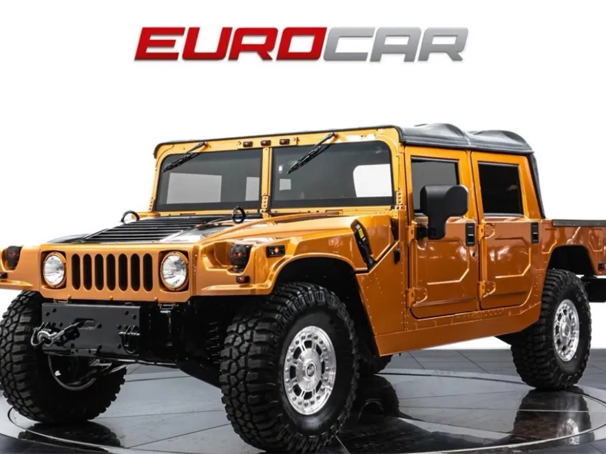 2004 Hummer H1 1 1/4 ton photo 1