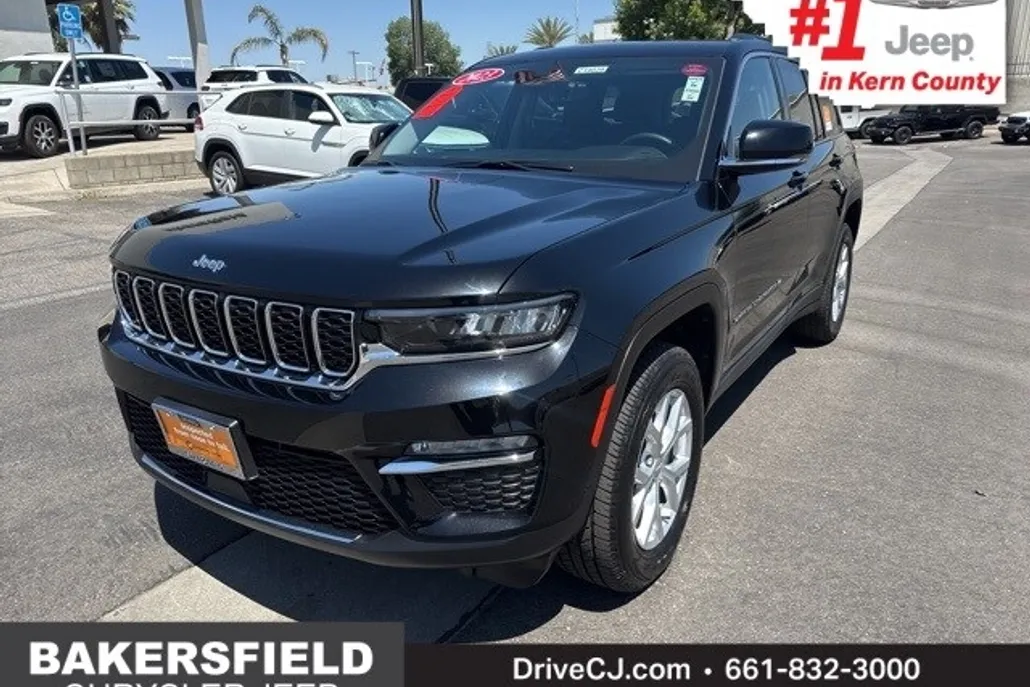 2023 Jeep Grand Cherokee Limited photo 1