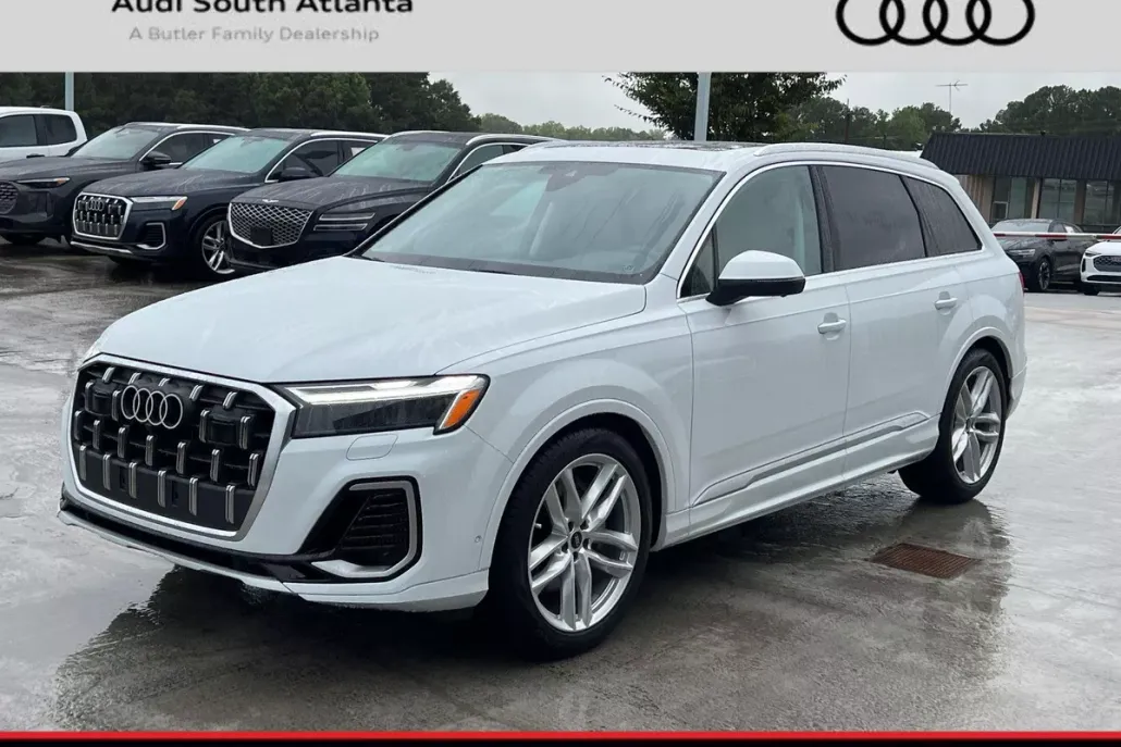 2025 Audi Q7 55 Premium Plus photo 1