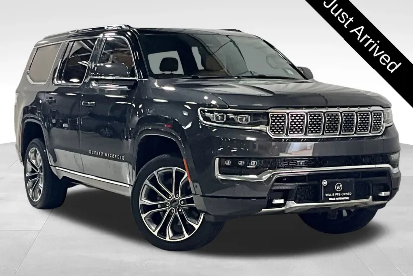 2022 Jeep Grand Wagoneer III photo 1