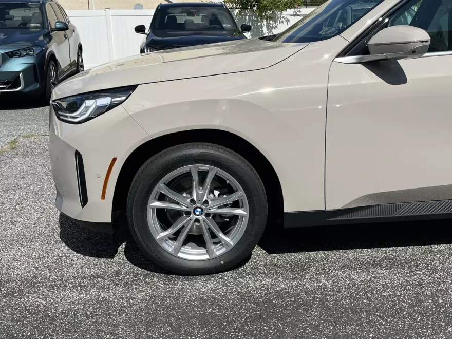 2025 Bmw X3 30x Drive photo 1
