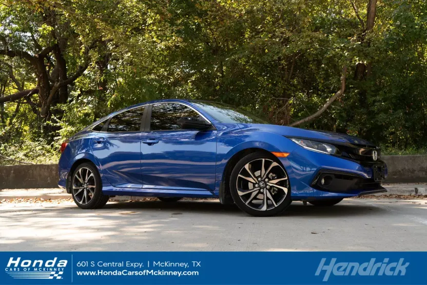 2020 Honda Civic Sport photo 1