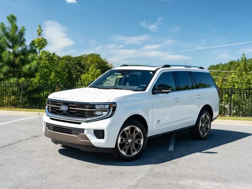2025 Ford Expedition King Ranch photo 1