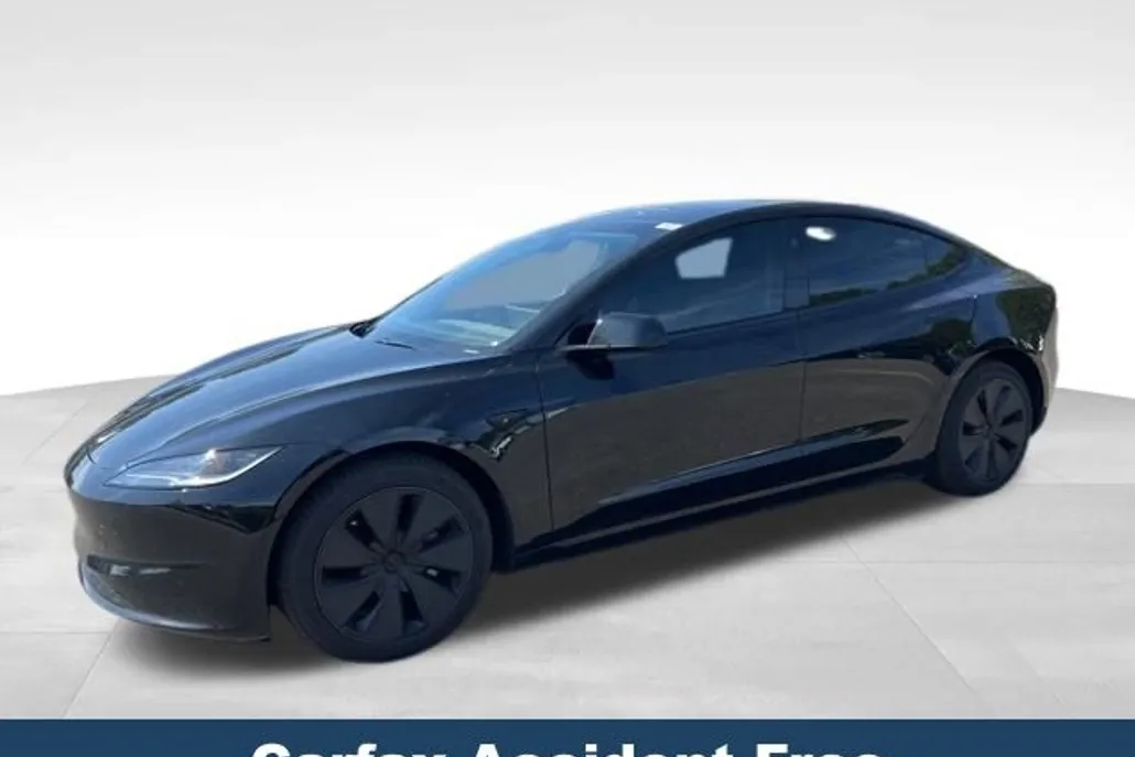 2024 Tesla Model 3 Long Range photo 1