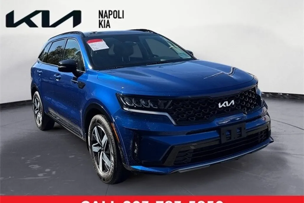 2022 Kia Sorento S photo 1