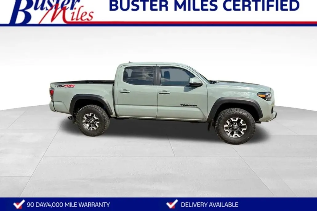 2023 Toyota Tacoma TRD Off-Road V6 photo 1