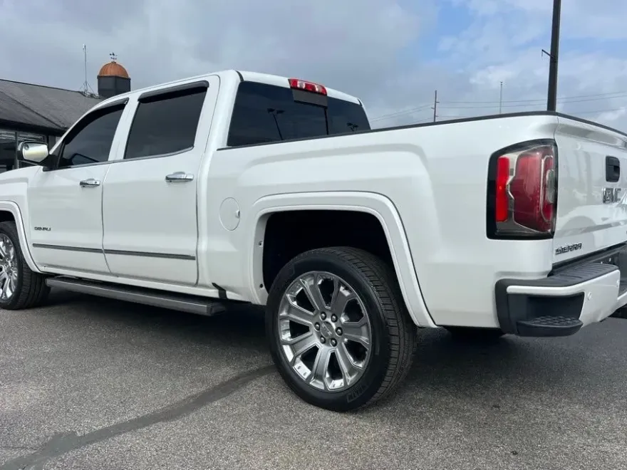 2017 Gmc Sierra 1500 Denali photo 1