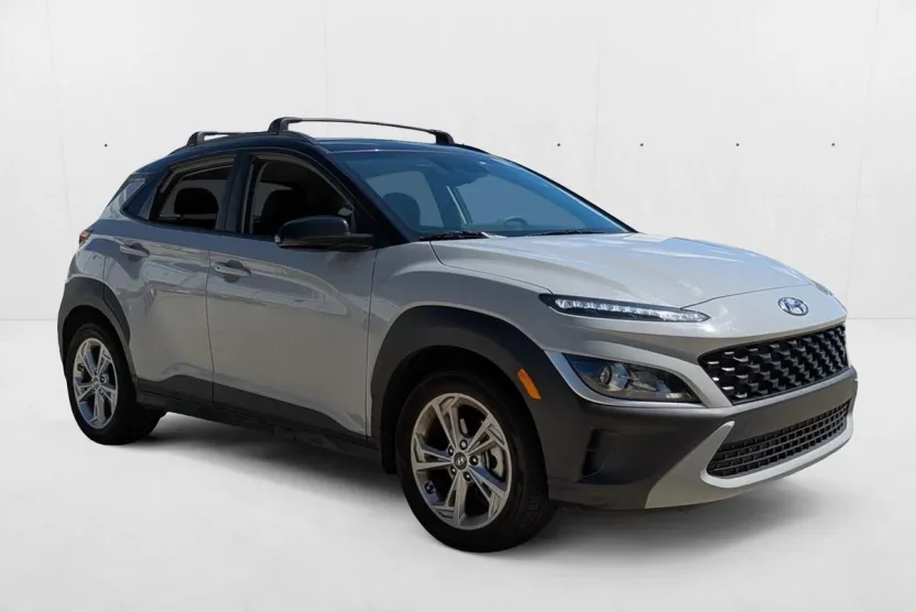 2023 Hyundai Kona SEL photo 1