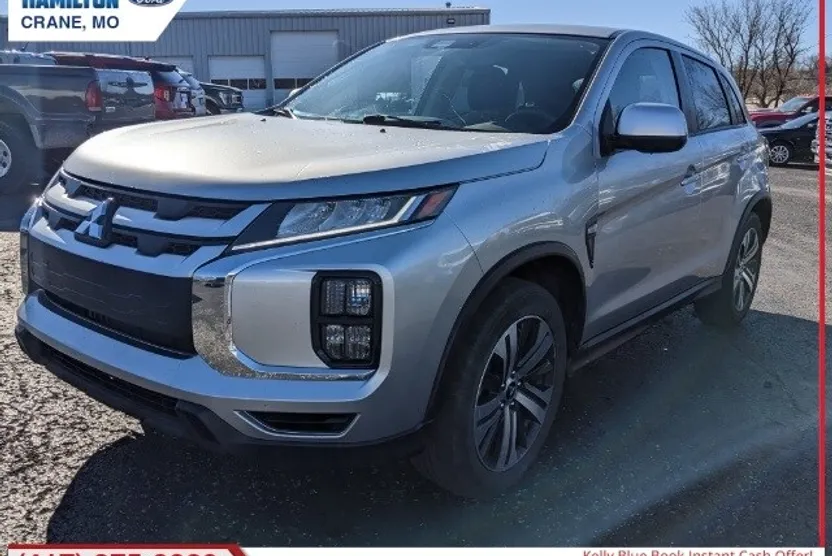 2021 Mitsubishi Outlander Sport ES photo 1