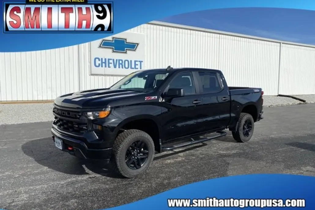 2023 Chevrolet Silverado 1500 Custom Trail Boss photo 1