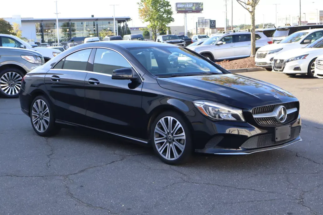 2019 Mercedes Benz CLA 250 4MATIC photo 1