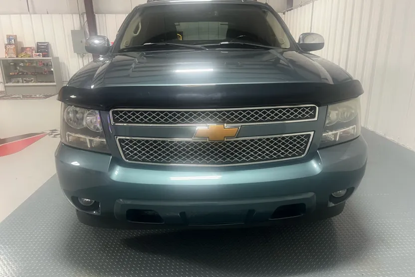 2008 Chevrolet Avalanche LTZ photo 1