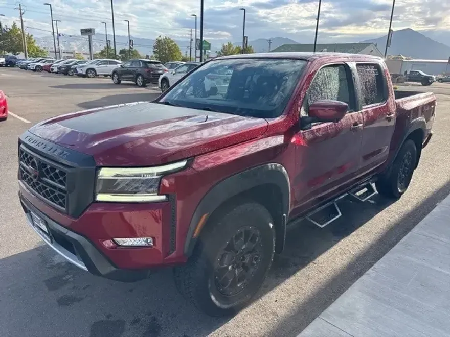 2023 Nissan Frontier PRO-4X photo 1