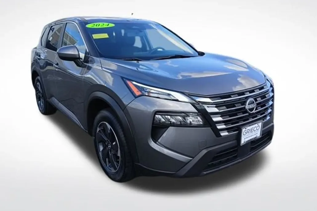 2024 Nissan Rogue SV photo 1