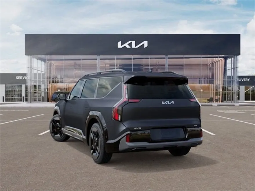 2026 Kia EV9 GT-Line photo 1