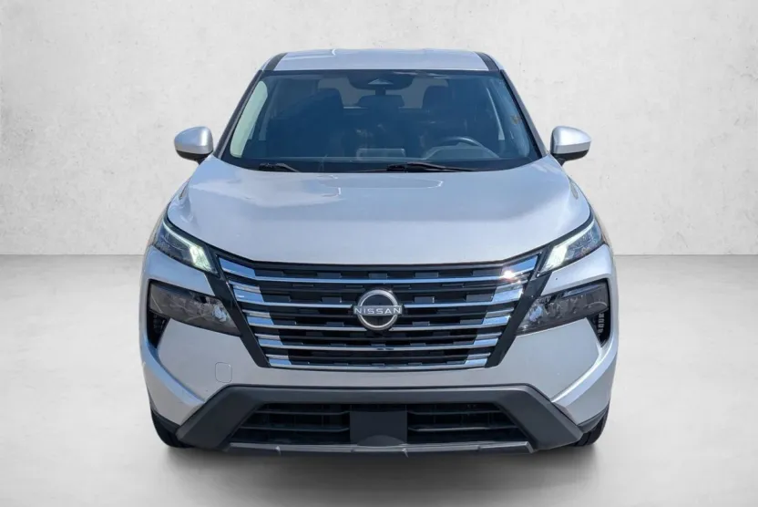 2024 Nissan Rogue SV photo 1
