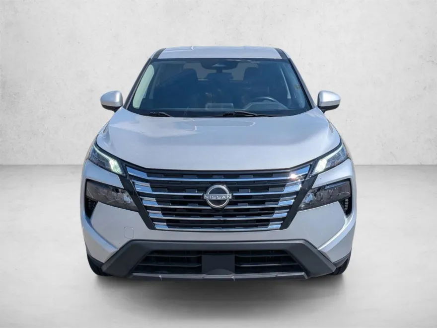 2024 Nissan Rogue SV photo 1