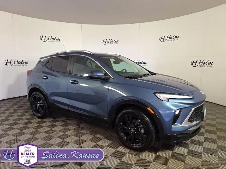 2025 Buick Encore GX Sport Touring photo 1