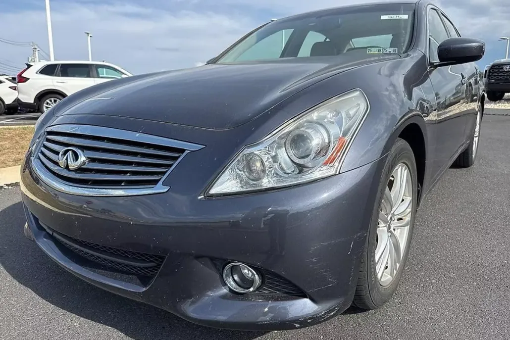 2011 Infiniti G37 x photo 1