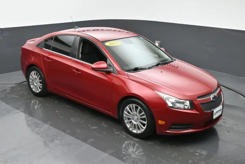 2013 Chevrolet Cruze Eco photo 1