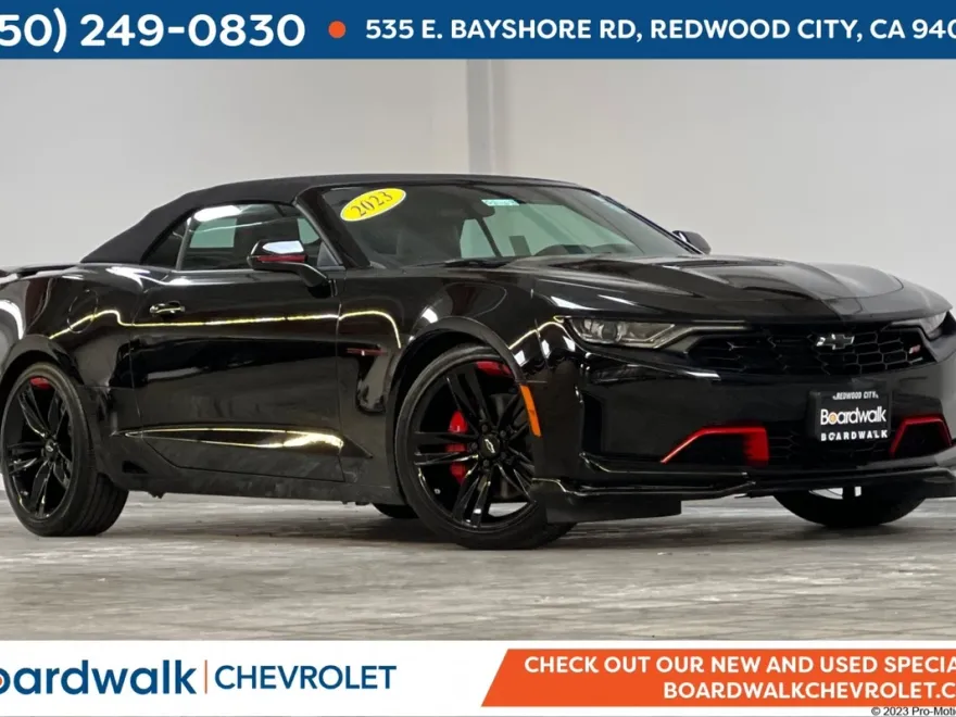 2023 Chevrolet Camaro LT1 photo 1