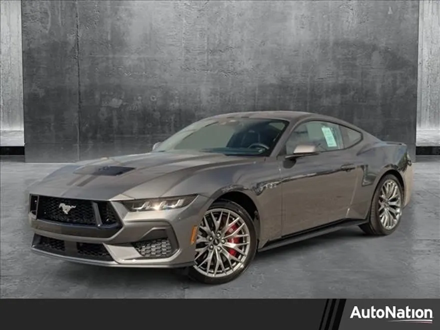 2025 Ford Mustang GT Premium photo 1