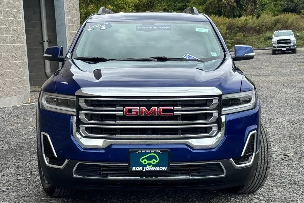 2023 Gmc Acadia SLE photo 1